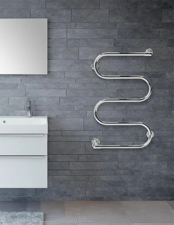 Installation radiateur sèche-serviettes et réseau eau chaude à Lyon – AquaBât Habitat